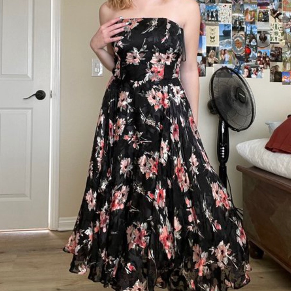 Floral White House Black Market Dress